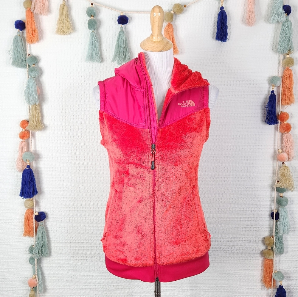 The North Face Oso Hooded Vest